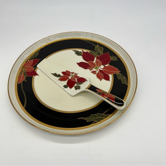 Mikasa Christmas Cake Plate and Server - Picture 10 of 12